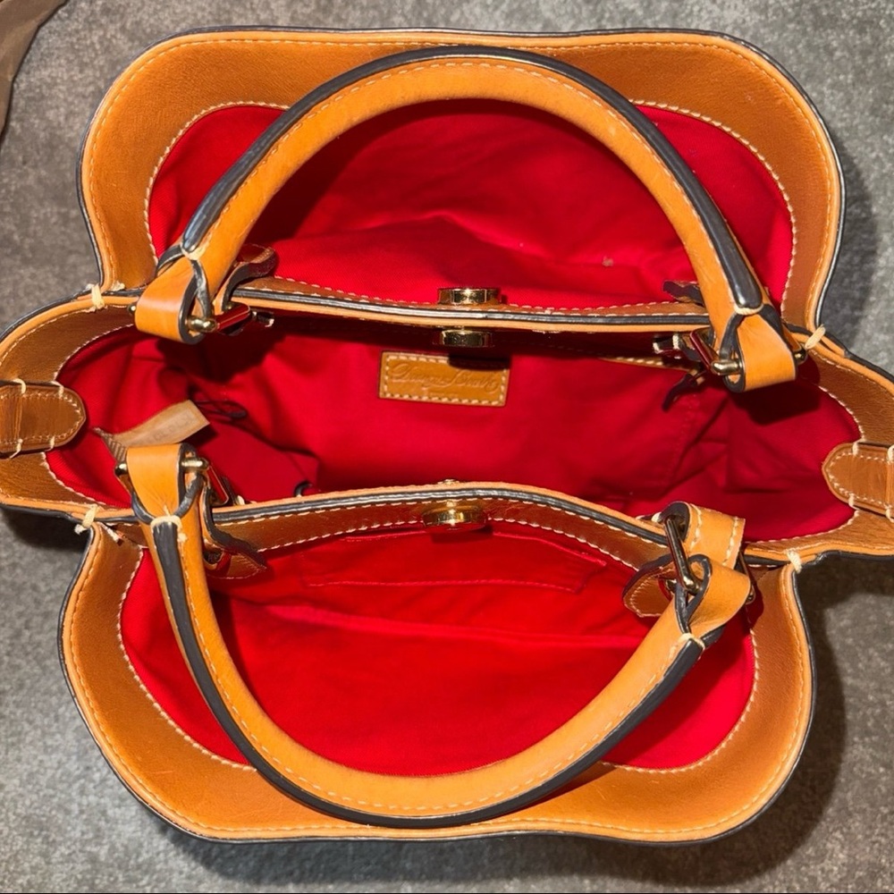Dooney & Bourke Wexford Brenna in Magenta with strap - Picture 11 of 12